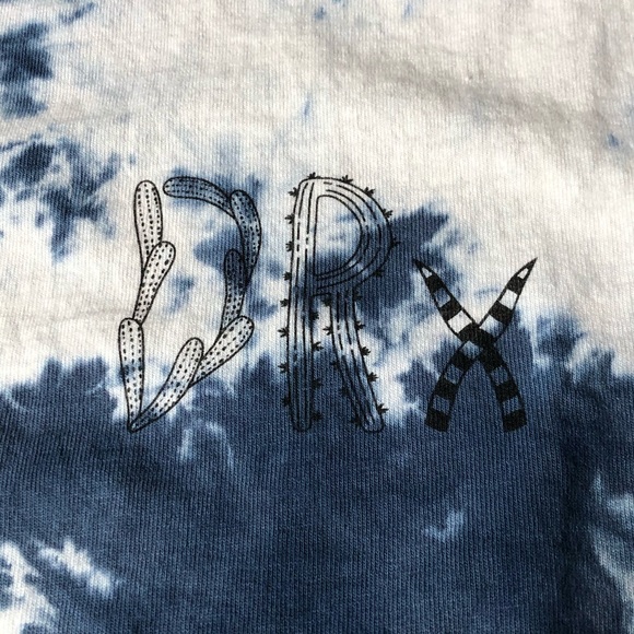 NTWRK Exclusive Dr X Men Size Small T-Shirt w Pins - Picture 2 of 6